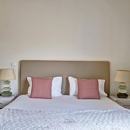 Villa Laura By Lovelystay Calheta  Esterno foto