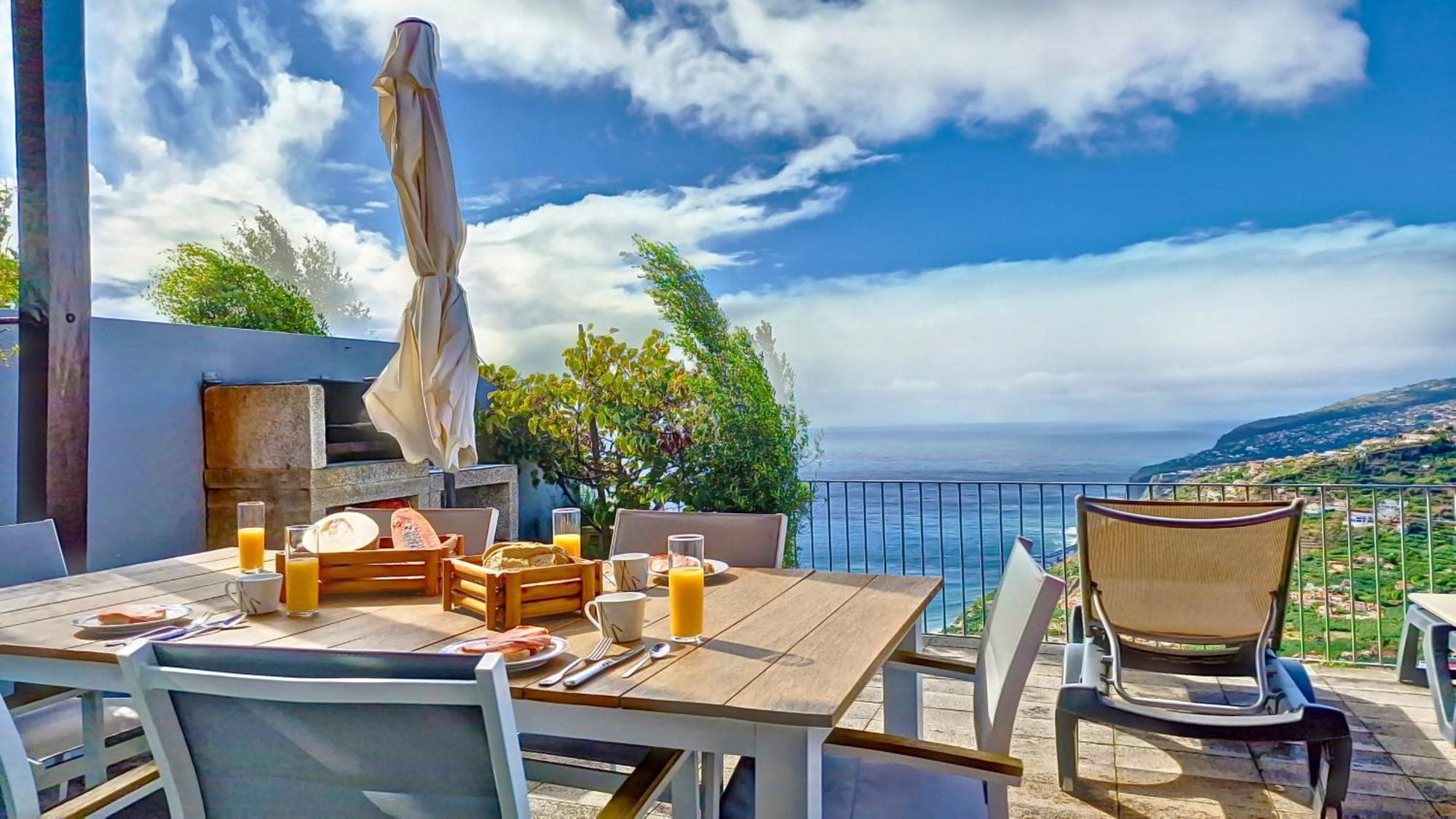 Villa Laura By Lovelystay Calheta  Esterno foto