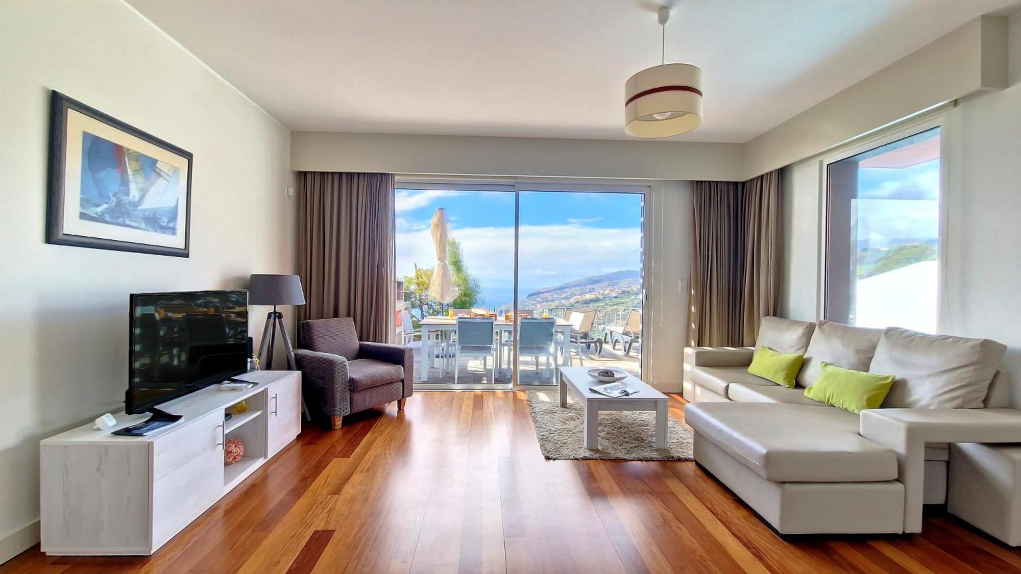 Villa Laura By Lovelystay Calheta  Esterno foto